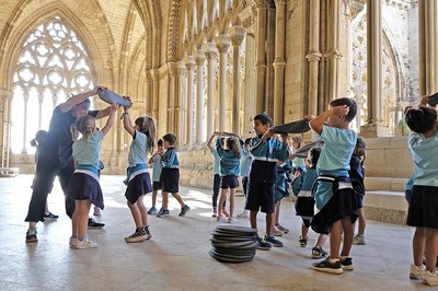 ACTIVITAT FAMILIAR · LA SEU VELLA DANSADA