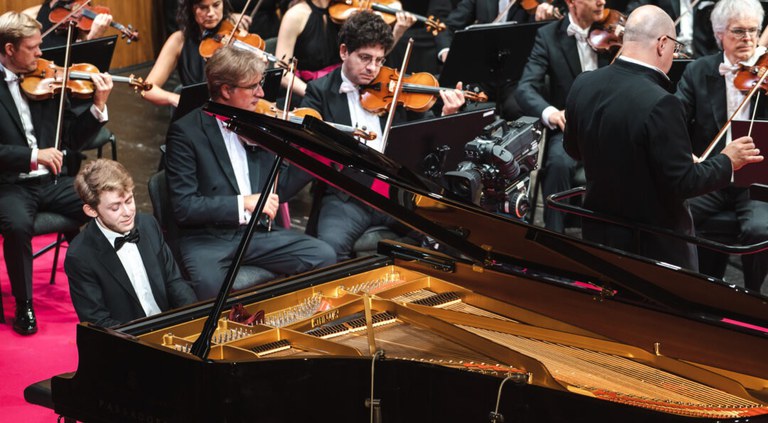 CONCERT · CHOPIN AMB CLAU DE DONA