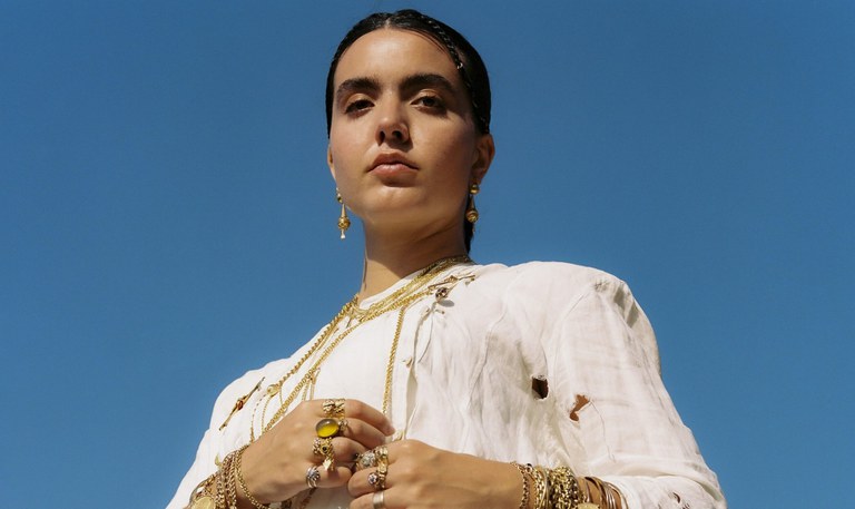 CURTCIRCUIT · JÚLIA COLOM