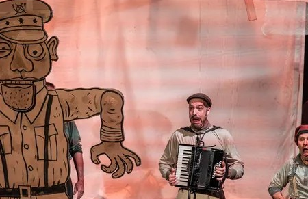 ESPECTACLE · FANTASMES DE GUERRA