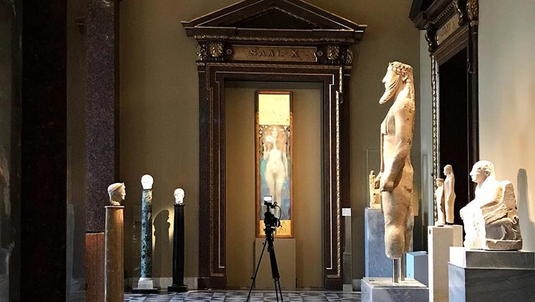 PROJECCIONS · KLIMT & SCHIELE. EROS Y PSIQUE