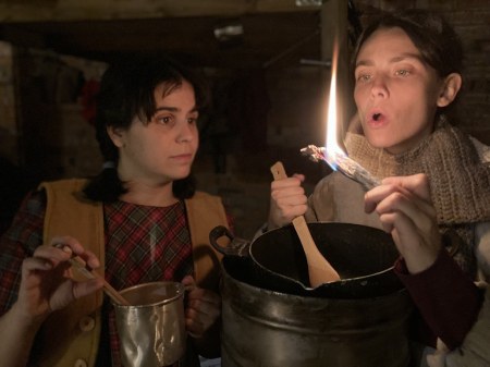 TEATRE FAMILIAR · LA CASA MÉS PETITA