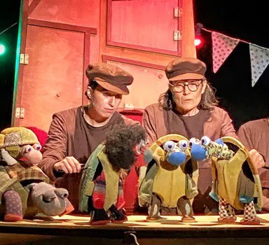 TEATRE FAMILIAR · SIGUES TORTUGA