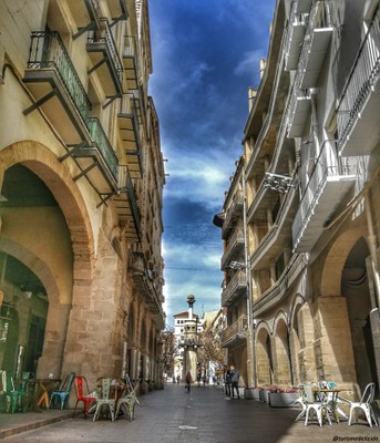 Eix Comercial. Porxos.