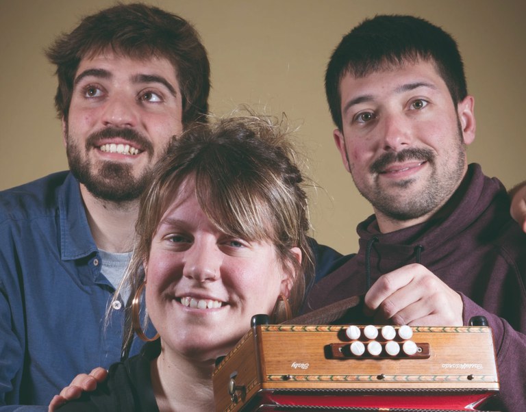 CONCIERTO · LA COSINA