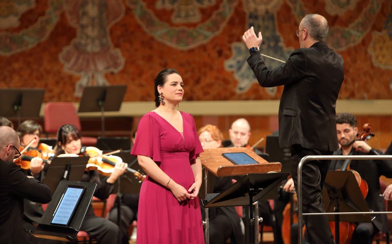 CONCIERTO · VIOLETA ALARCÓN