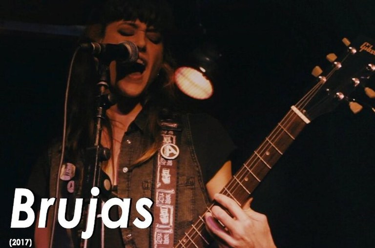 DOCUMENTAL DE MÚSICA AL AIRE LIBRE · BRUJAS