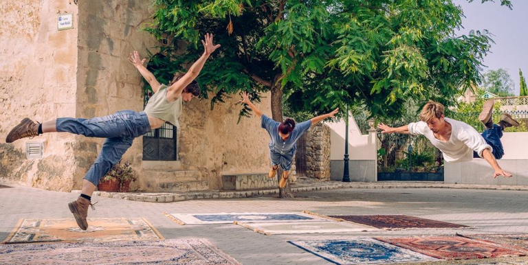 ESPECTÁCULO · ESBERLAR