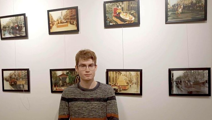 EXPOSICIÓN · "UN RECORREGUT PELS TRES TOMBS DELS ANYS 80 I 90"