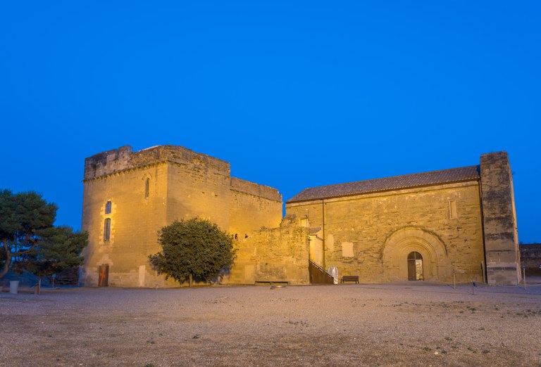 VISITA GUIADA NOCTURNA EN EL CASTILLO TEMPLARIO DE GARDENY