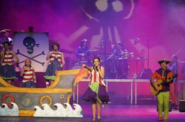 CANCELADO · TEATRO FAMILIAR · "ÉS NADAL A DINS EL POT PETIT"