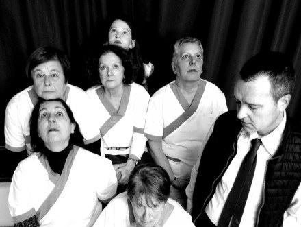 TEATRO · "LA REVOLTA DE LES BRUIXES"