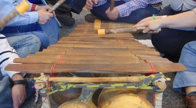 ESCOLTA, DESCOBREIX I CREA LA TEVA MÚSICA